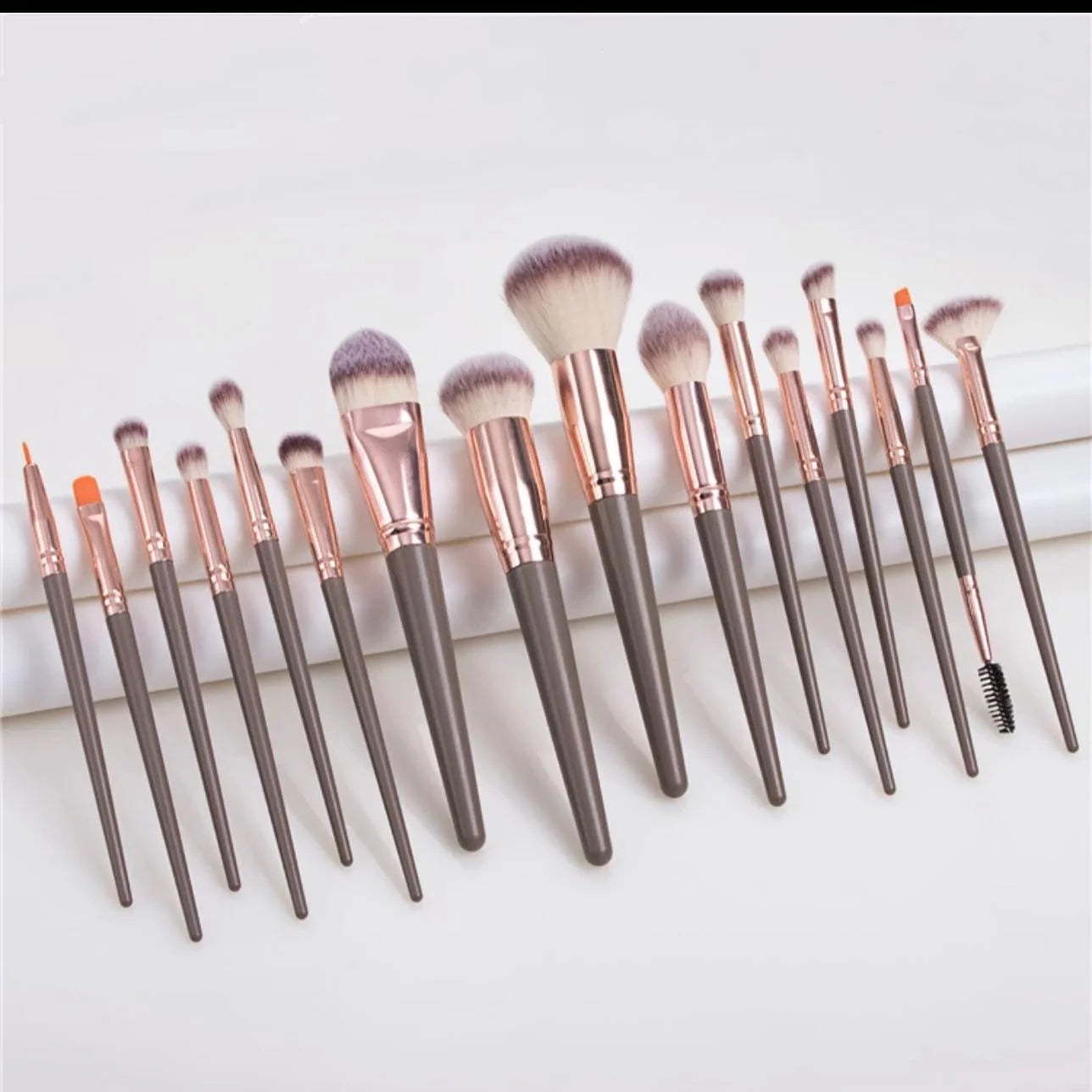 Brush & Glass Container